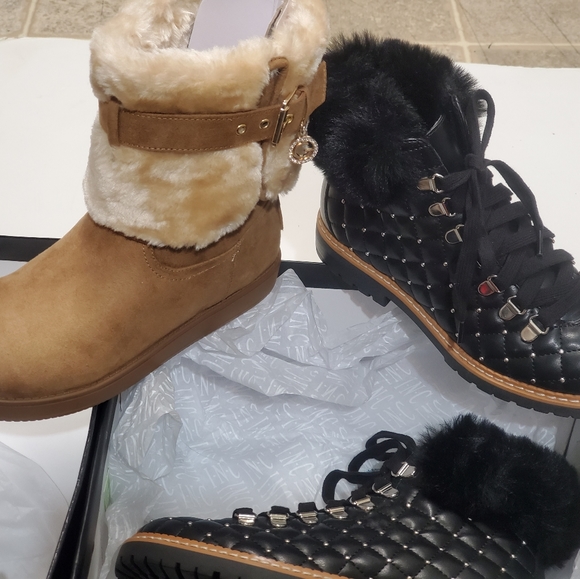 2 NWT AND ORIGINAL PACKAGE SIZE 5.5 WINTER BOOTIES fleece - Picture 2 of 10